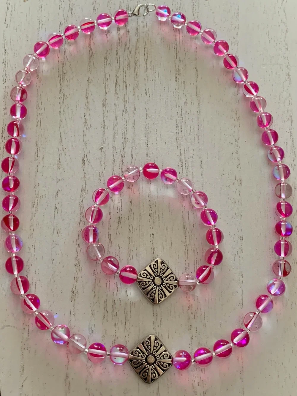 Pink Glass Bead Necklace with Decorative Silver-Tone Accent